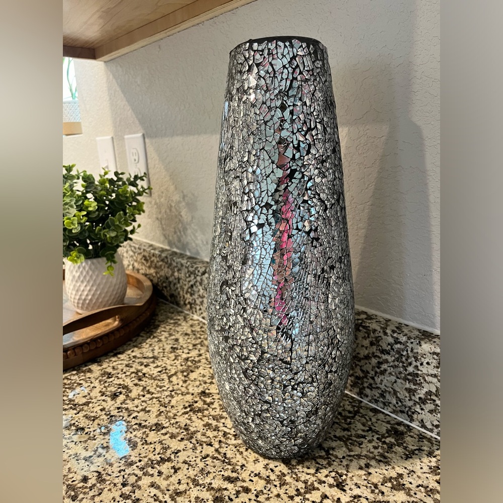 Crushed Mirror Glass Vase
